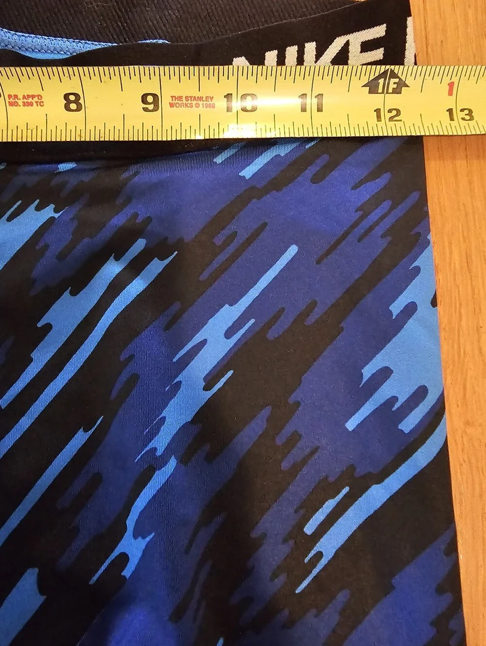 Nike Pro Cool Dri Fit Crop Blue Camo Leggings Women's‎ Size M NWT